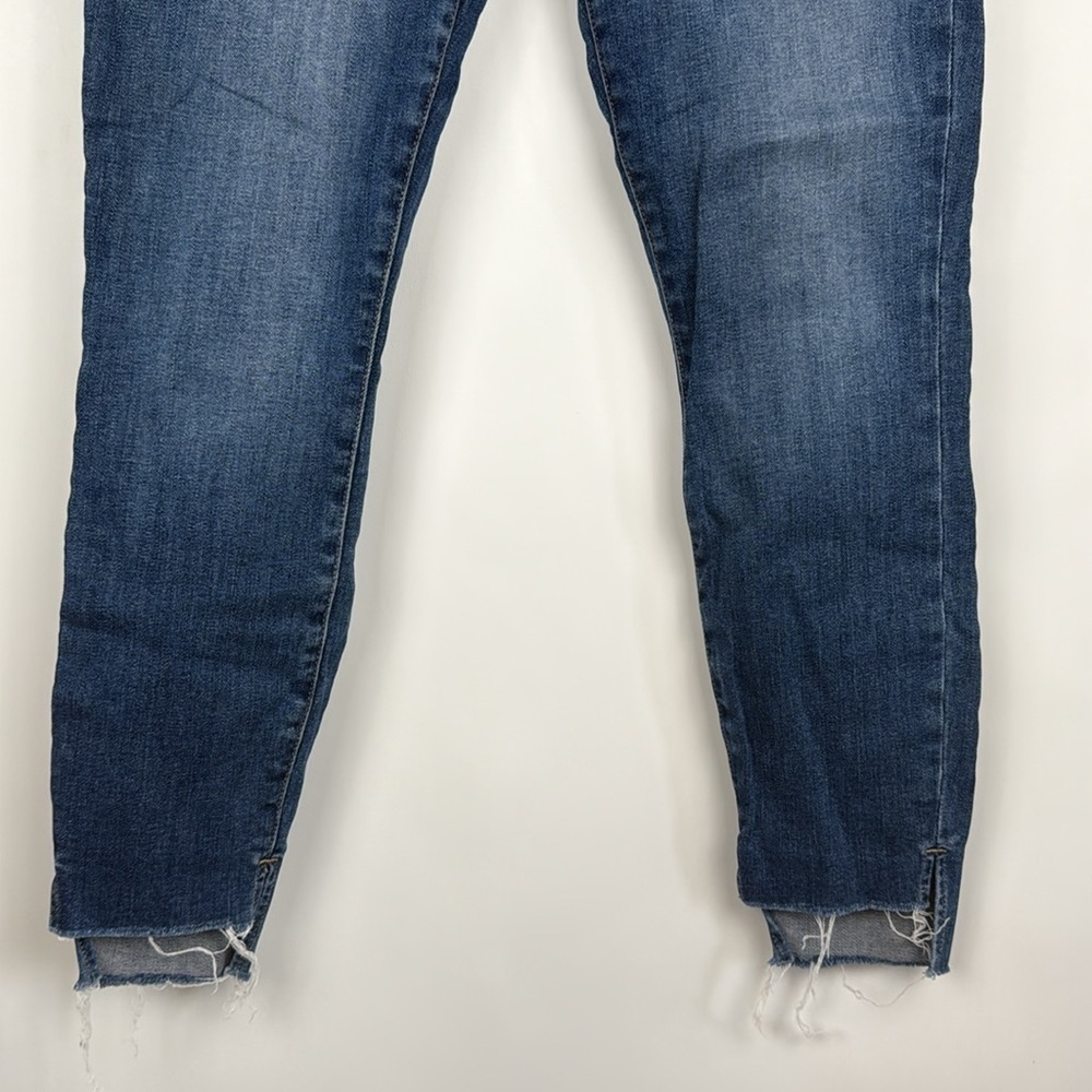 Current/Elliott The Stiletto Highwaist Skinny Jeans in Divina with Uneven Hem 28 - Picture 4 of 9
